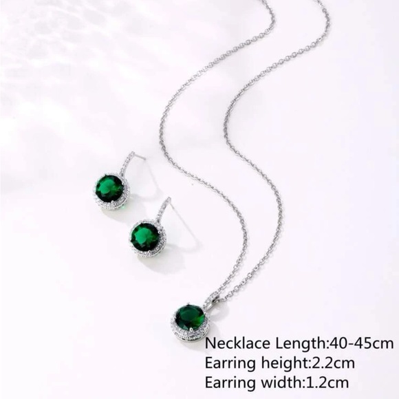 ◾️Sterling Silver Green Emerald Zircon Set - Picture 7 of 7